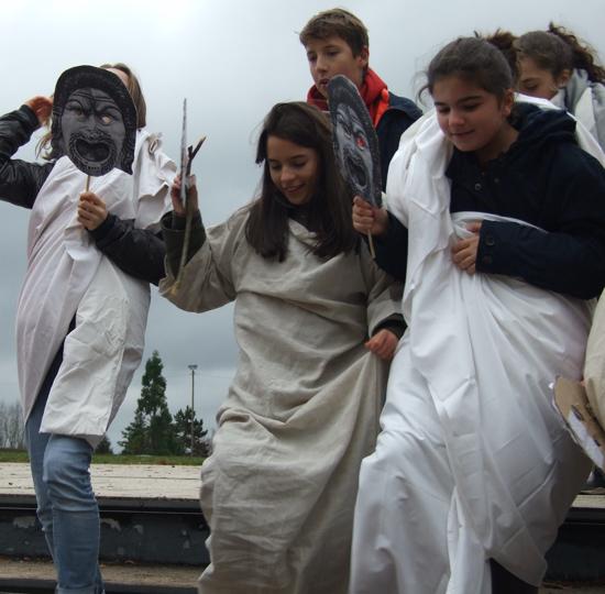 Jeu de piste au théâtre romain 