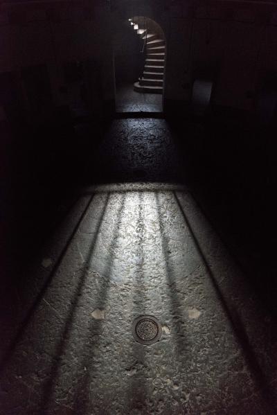 <p>Vue sur l'escalier depuis la rotonde de la prison d'Autun</p>